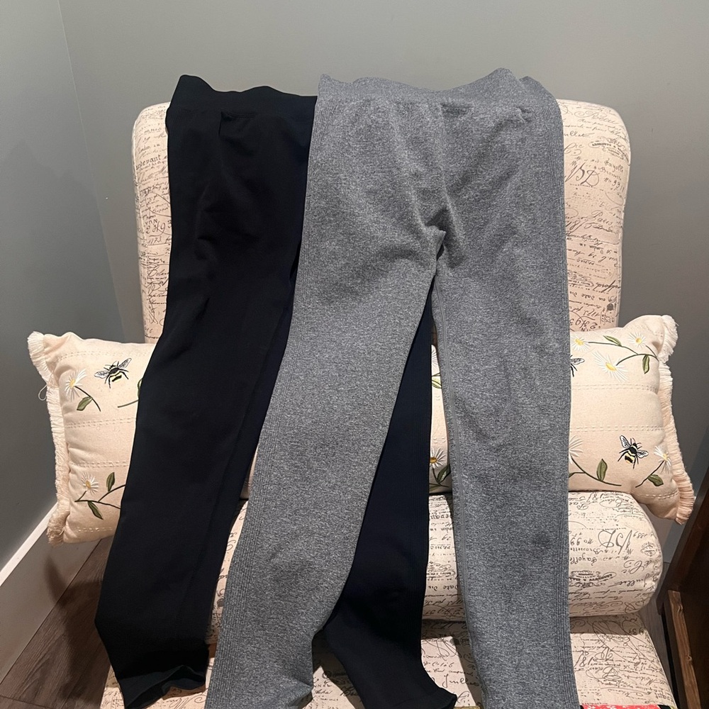 HALARA 🤩Two For One Price- Classic Black and Grey  High-Waisted Leggings